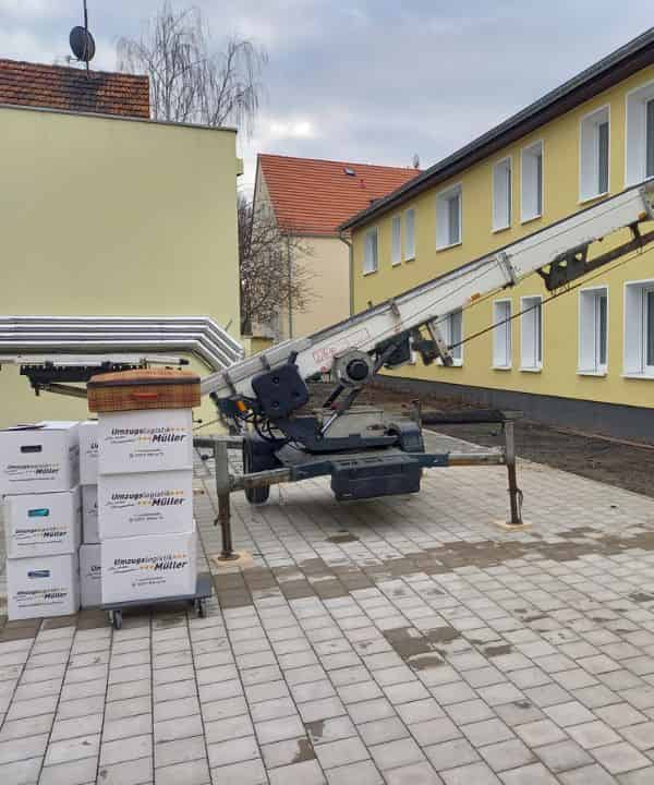 Schwerbehinderten Umzug mit Möbellift in Celle